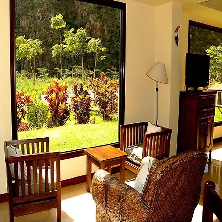 Hotel Presidente Selva La Merced  Luaran gambar